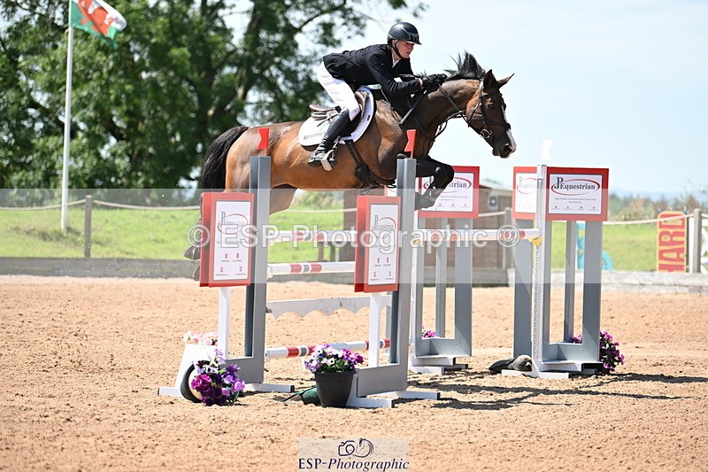 240718A-121838-05029 - Cls 1, 3 Star Small Tour 1.35m