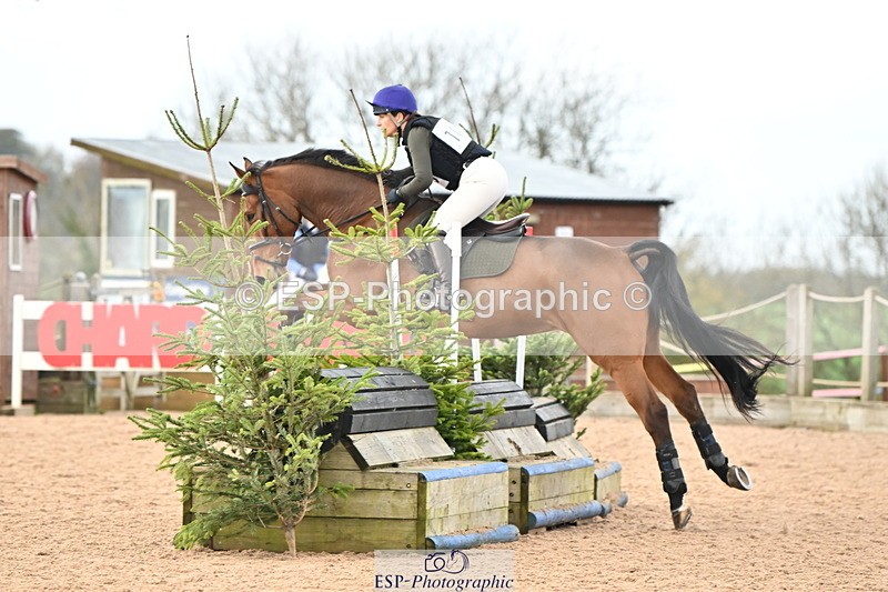 241110A-132219-00953 - 90cm Start to 14.00