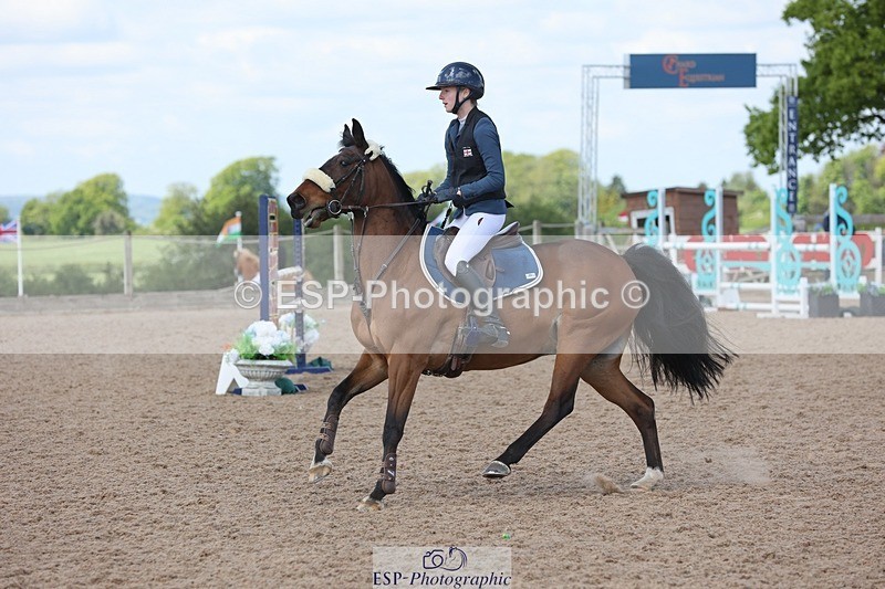 250504-124917-02612 - Cls 5 Pony Foxhunter and 1.10m Open
