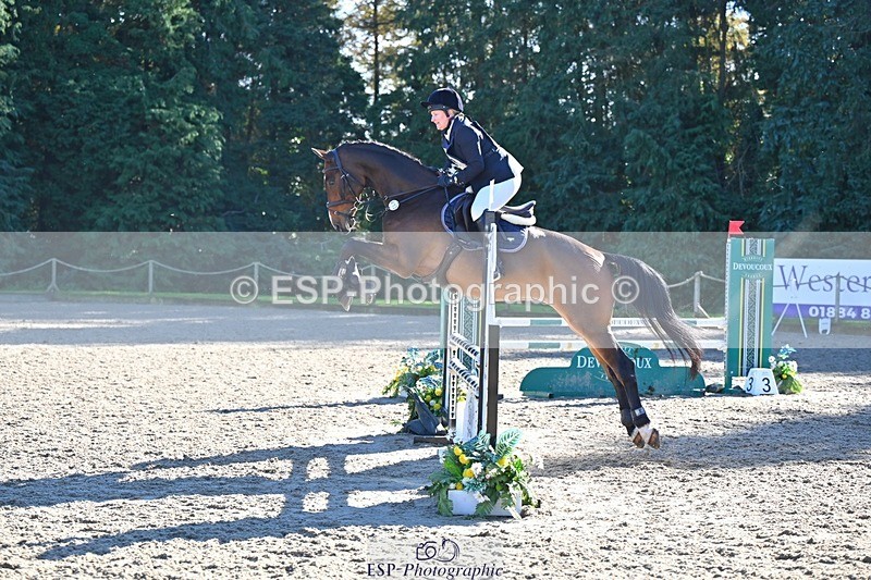 241027-120228-17110 - 413-Sophie.Westmore-CALCOURT.LEONARDO