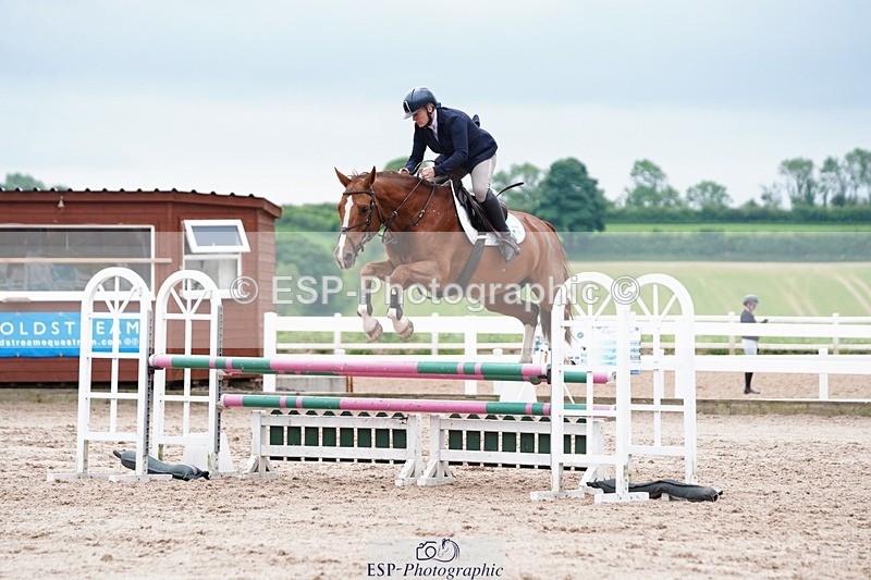 250524-115658-06480 - Cls 21 A&B Snr Disco & 1.00m Open