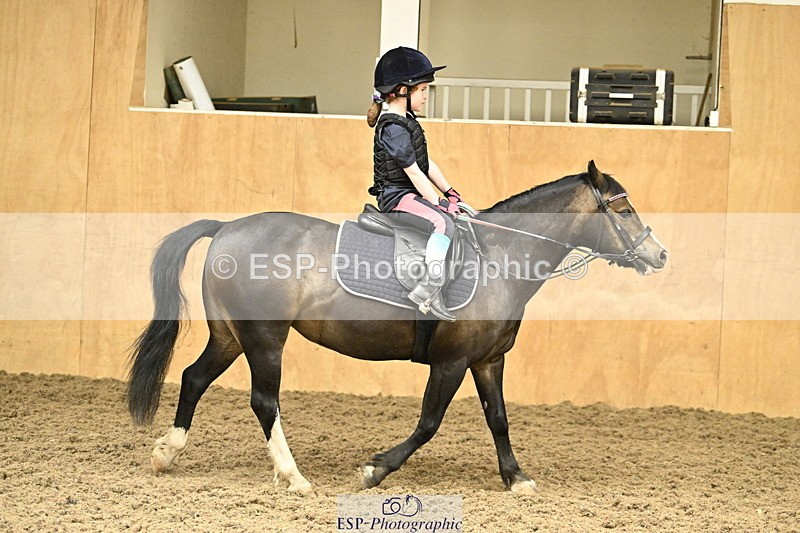 240728B-142927-00559 - Theo and Gemma's Groups Indoor