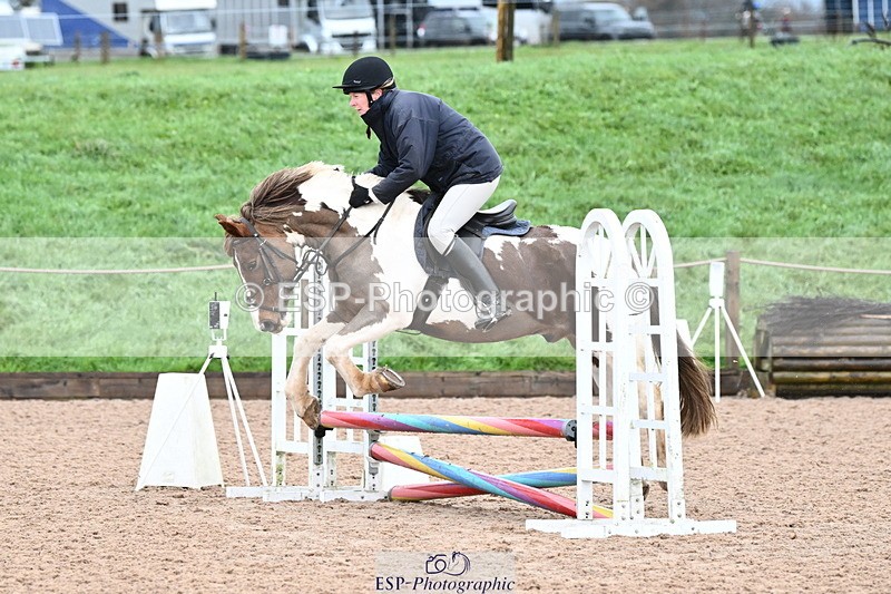 231203A-093426-00197 - Cls 12+13 Club and Schools 60cm