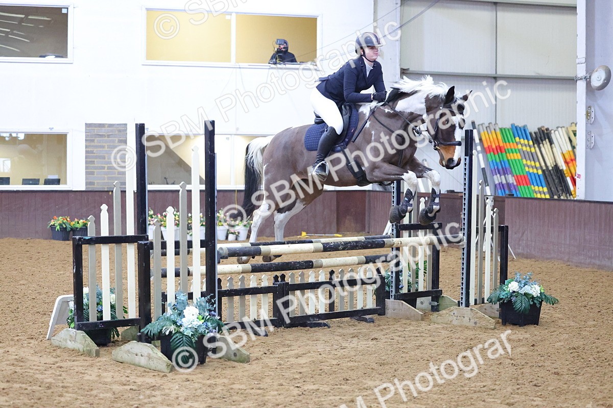 SBM_008439 - Class 21 - Nupafeed Supplements Senior Discovery/ 1m Open - First Round (1.00m)