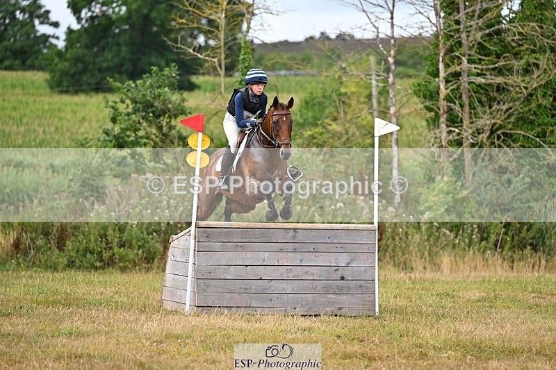 250803A-145656-15143 - P-710-Isla.Kitson-BLUES.CLOUD