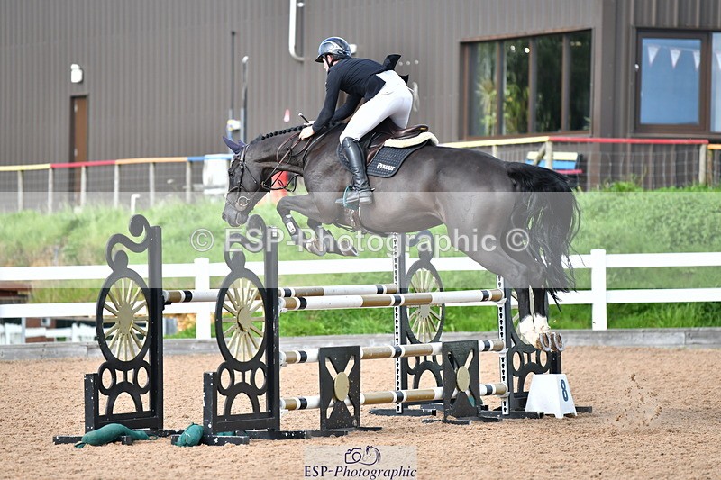 230819A-170326-01252 - Cls 35 1.10m Amateur Qualifier