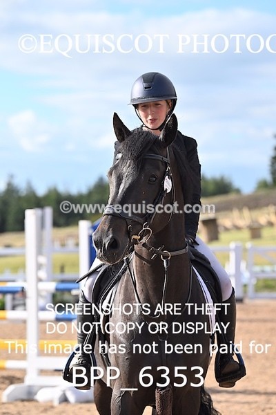 BPP_6353 - CLASS 11 THURS GFS Saddles Senior Newcomers/1.10m Open