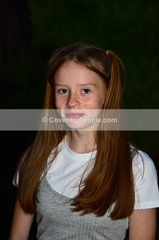 CRT-381 - Courtney