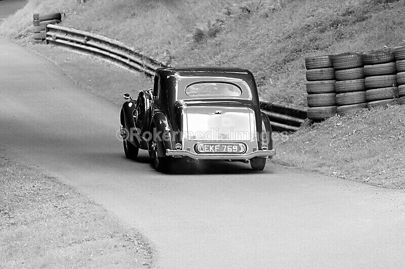 Pete Wilson 2-8-20-251 - Aug 2nd 2020 Drive thru