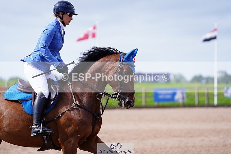 240803A-101024-07133 - Cls 29 Snr Foxhunter