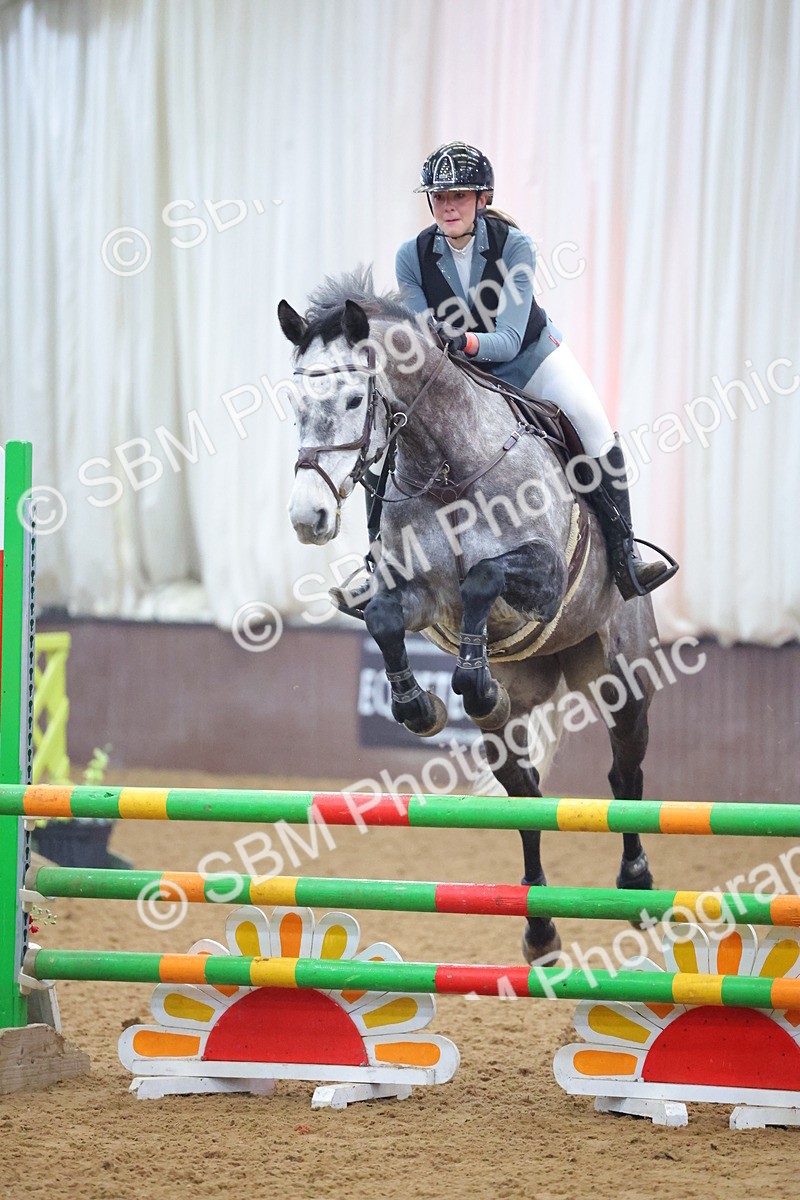 SBM_008491 - Class 21 - Nupafeed Supplements Senior Discovery/ 1m Open - First Round (1.00m)