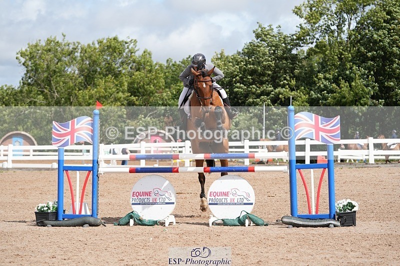 250720-104824-18848 - Cls 12, 1 Star Bronze Tour Accumulator