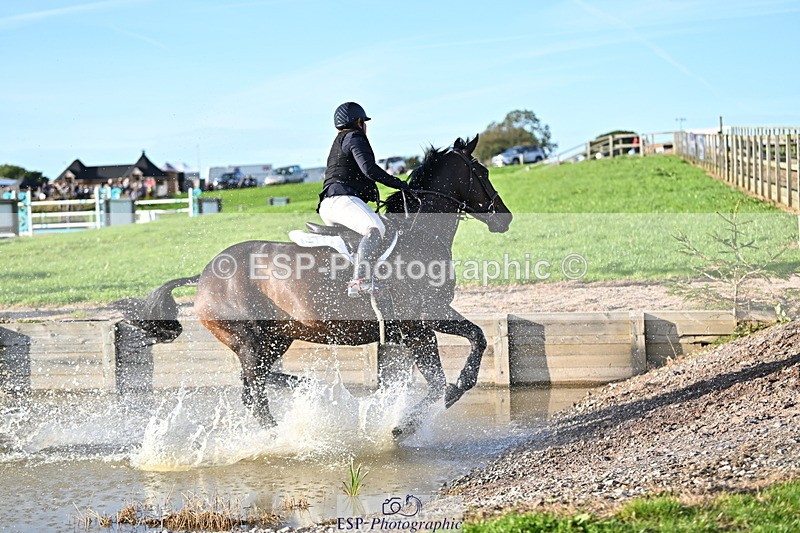 240913A-174956-05731 - Cls 19 Snr 1m Open Speed Derby