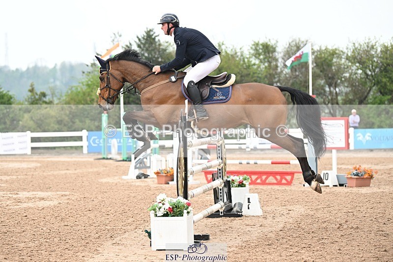 250424-122345-04294 - Cls 21 - 1 Star Gold Tour