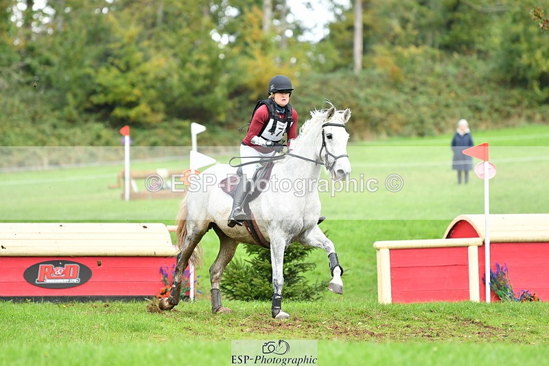 251025A-134302-20087 - F-476-Romellie.Brown