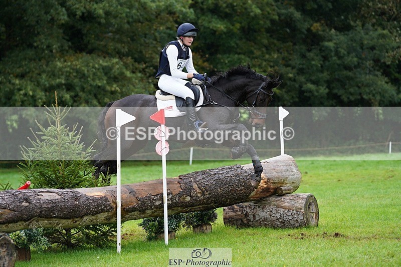 231021-115034-15624 - 645-COOLEY.CORPELLO-Francesca.Swallow-SC+XC