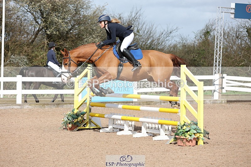 240406A-105808-02932 - Cls 20 British Novice and 90cm Open