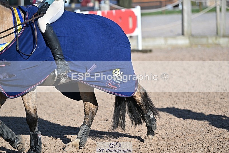 250301-100815-00255 - 70cm