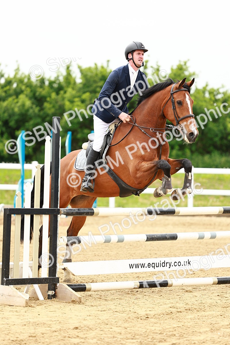 SBM_000647 - Class 3 - Senior Discovery - 1.00m