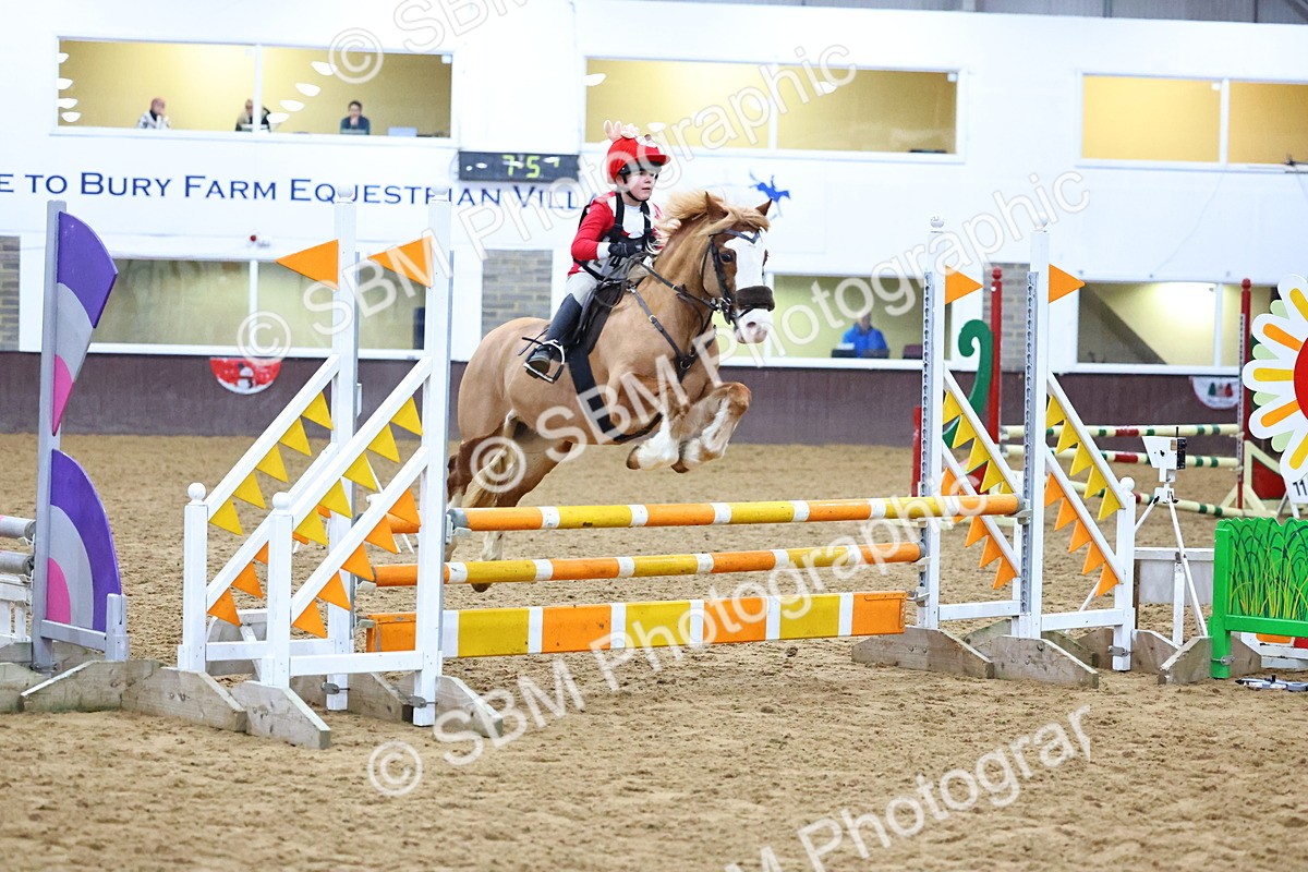 SBM_002046 - Class 5 - Jingle Bells - 80cm