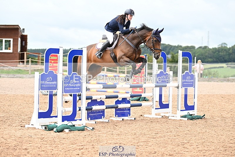 240908A-133213-04002 - Cls 15 U21 Intro 90cm-1.00m  Team Comp