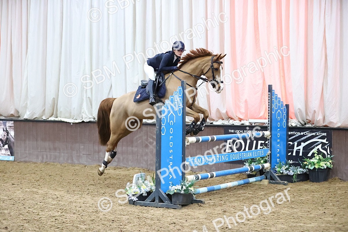 SBM_003007 - Class 10 - Senior Newcomers - 1.10m