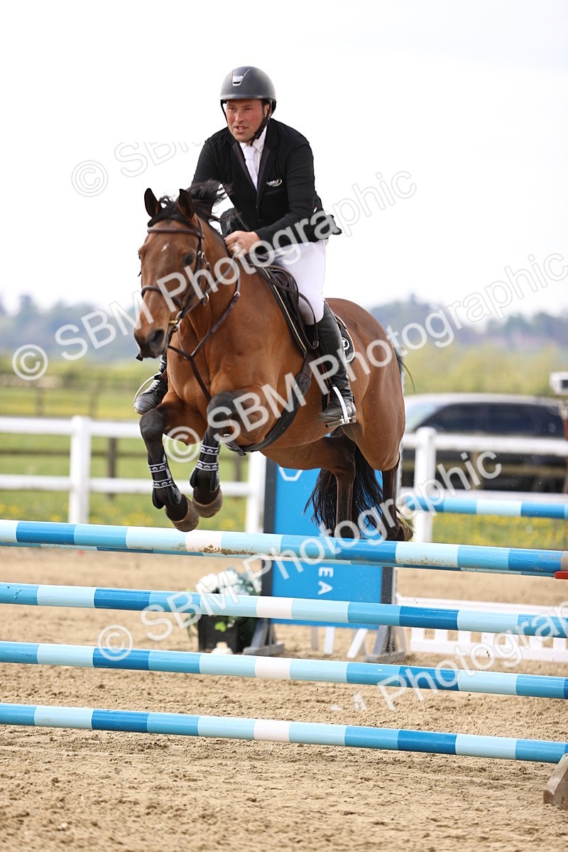 SBM_002093 - Class 10 - Senior British Discovery - 1.00m