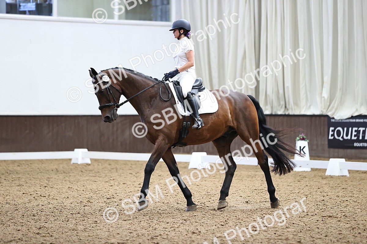 SBM_000886 - Novice 4 Warm Up