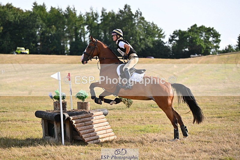 250803A-174124-18124 - S-861-Alexandra.Reeve-FOREVER.UNIQUE.II