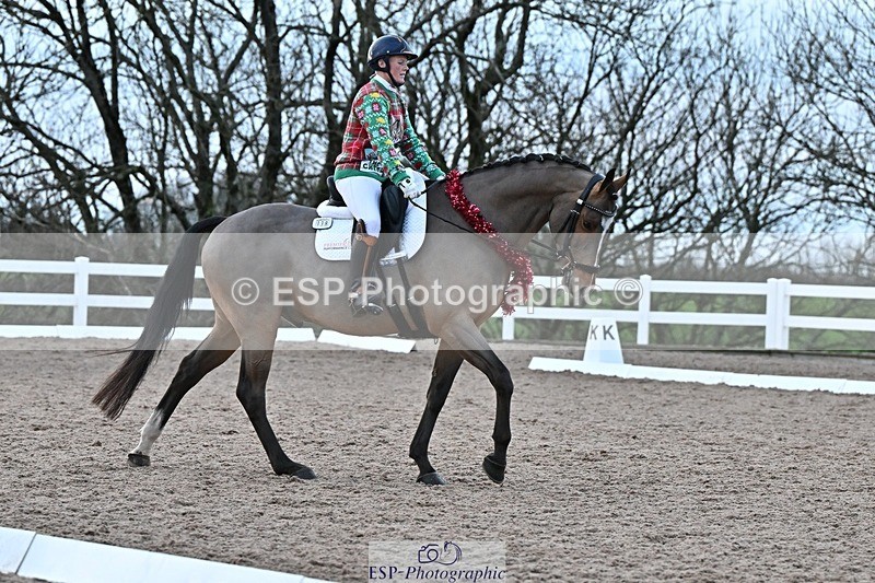 241214-154236-03344 - 138-Tyler.Bradshaw-Igor.VIII