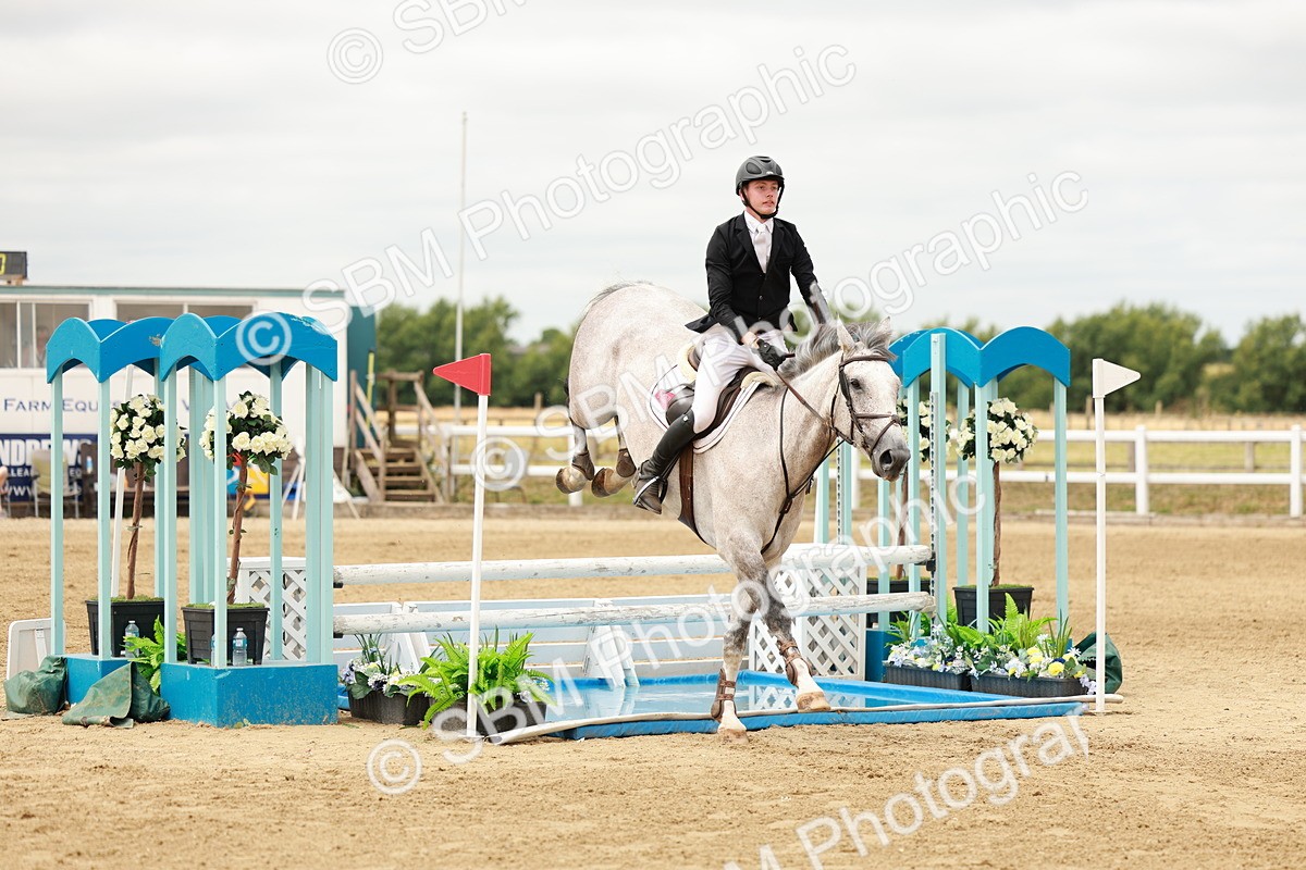 SBM_017445 - Class 21 - Senior Newcomers Championship 2d Rd