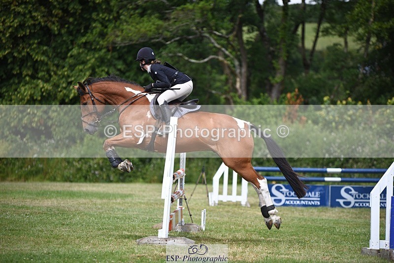 240630-114104-00456 - 913-Poppy_Stiles-Trevadlock_Jubilee_Blue