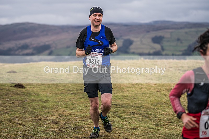 Cunswick -581 - Kendal Winter League Cunswick Scar Senior Fell Race Sunday 26th January 2025