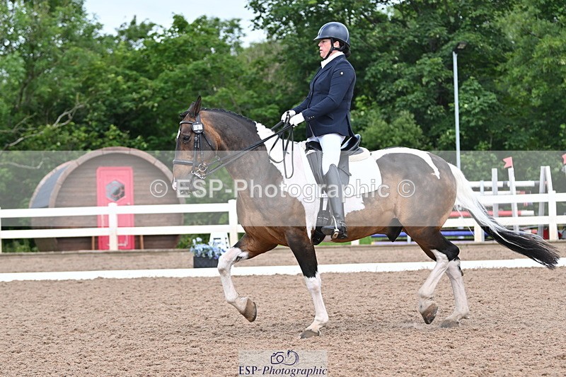 240622A-121024-09971 - Cls 34 BD Music Medium