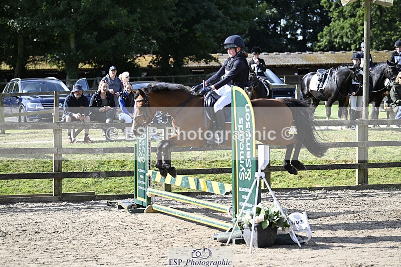 240823X-101210-15097 - 60cm R2 9.30 to 11.00