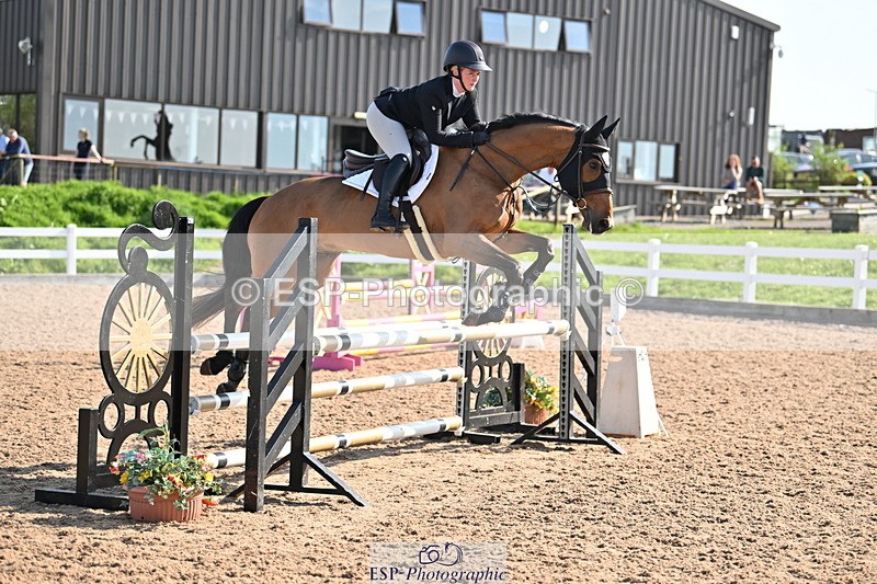 240509A-091303-00067 - Cls 1 British Novice and 90cm Open