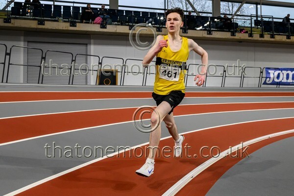 AgeInd25SAT-922387 - Track Male