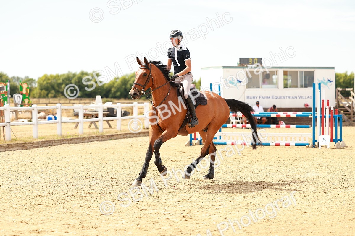 SBM_003801 - Class 14 - Senior Newcomers 1.10m