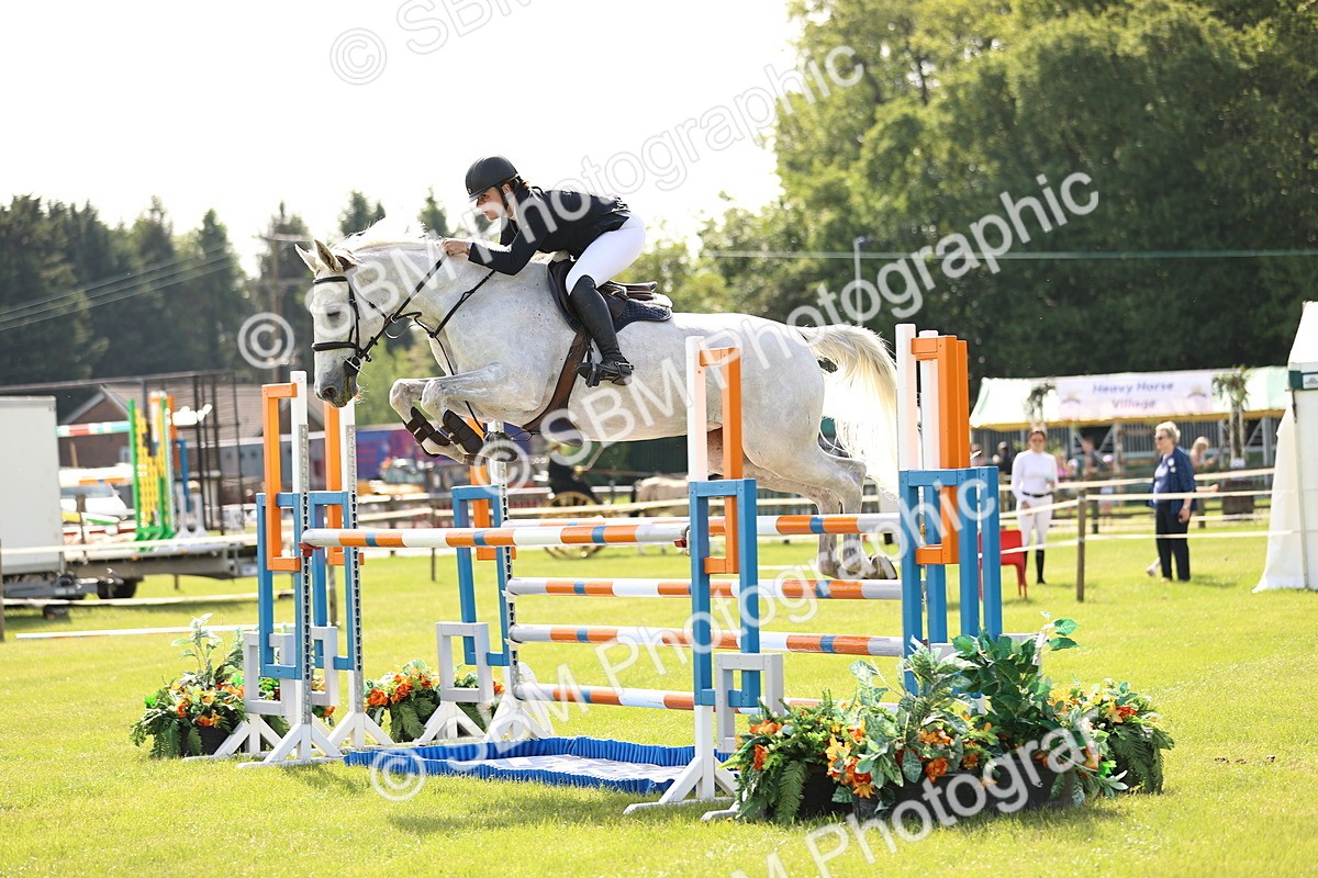 SBM_01532 - Class 200 - Martin Grant Homes Welcome Stakes 1.25m Open