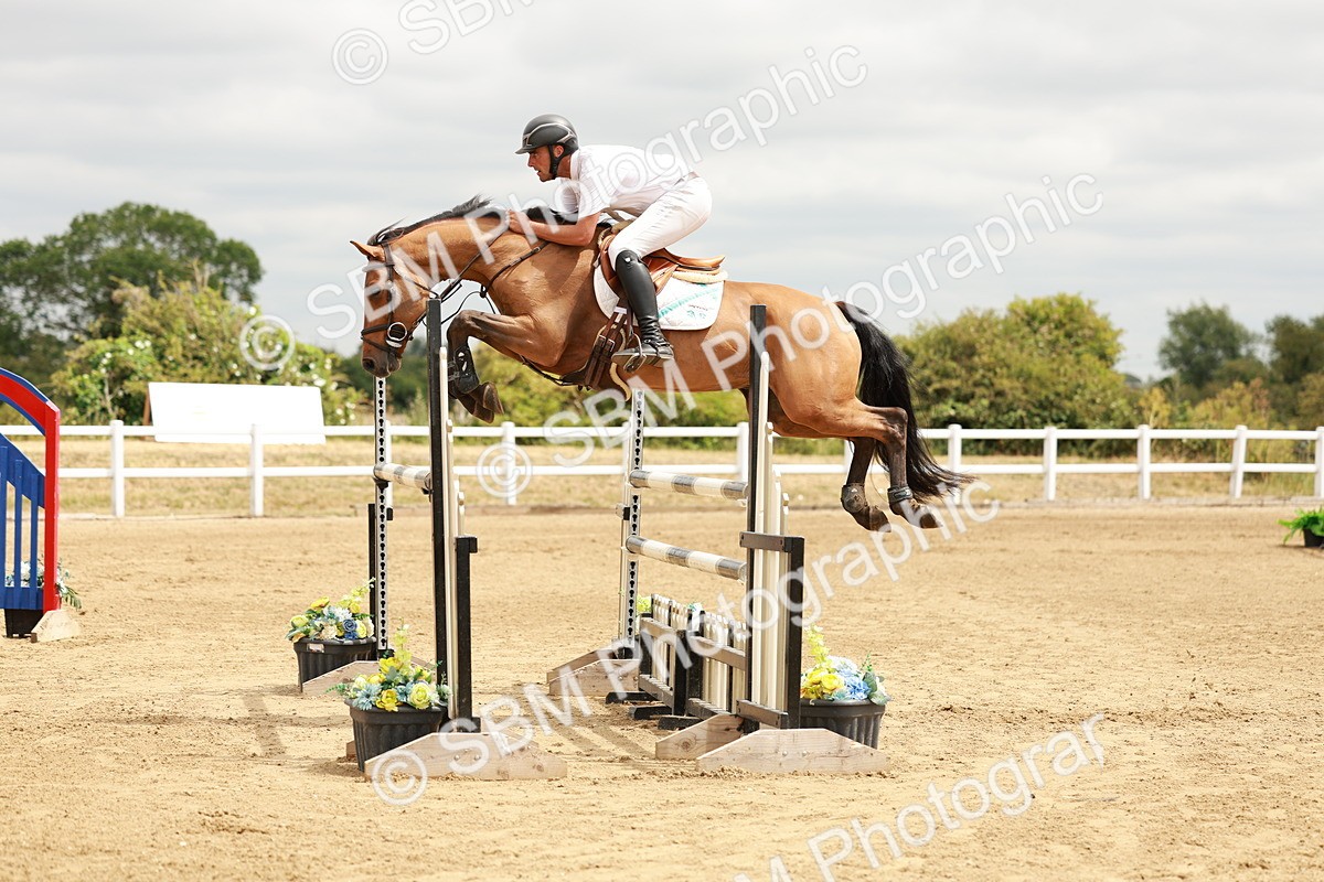 SBM_017614 - Class 21 - Senior Newcomers Championship 2d Rd