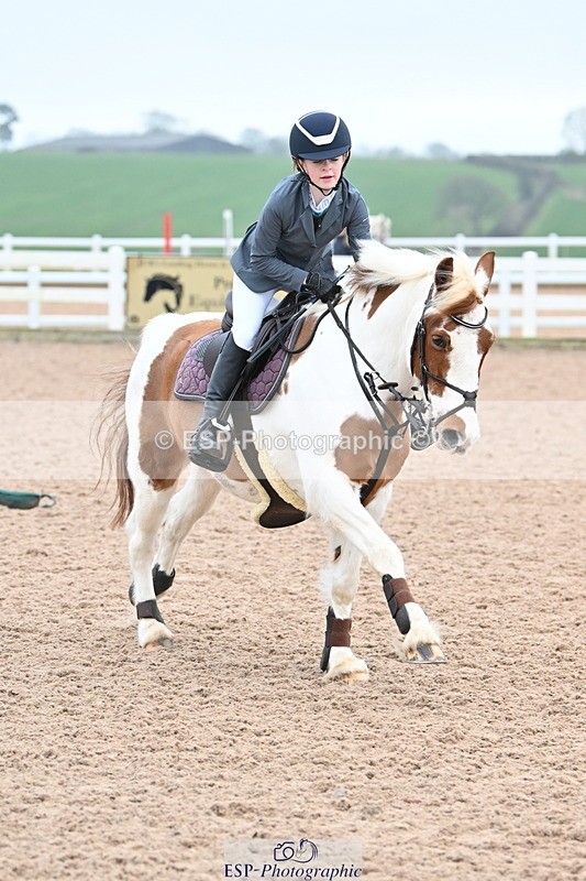 240128A-112801-00532 - Cls 3 Pony Discovery and 90cm Open