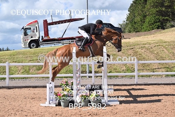 BPP_5982 - CLASS 10 THURS Nupafeeds Senior Dicovery/1m open