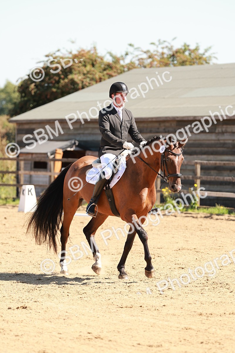SBM_011070 - Class 6 - Novice 1