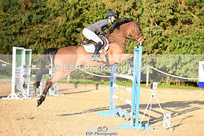 250322A-171452-03727 - Cls 14 Snr Fox & 1.20m Open