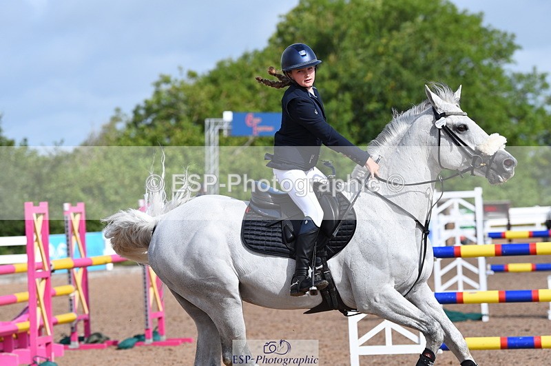 230715A-094100-00059 - Cls 11 Children on Horses 1.05m