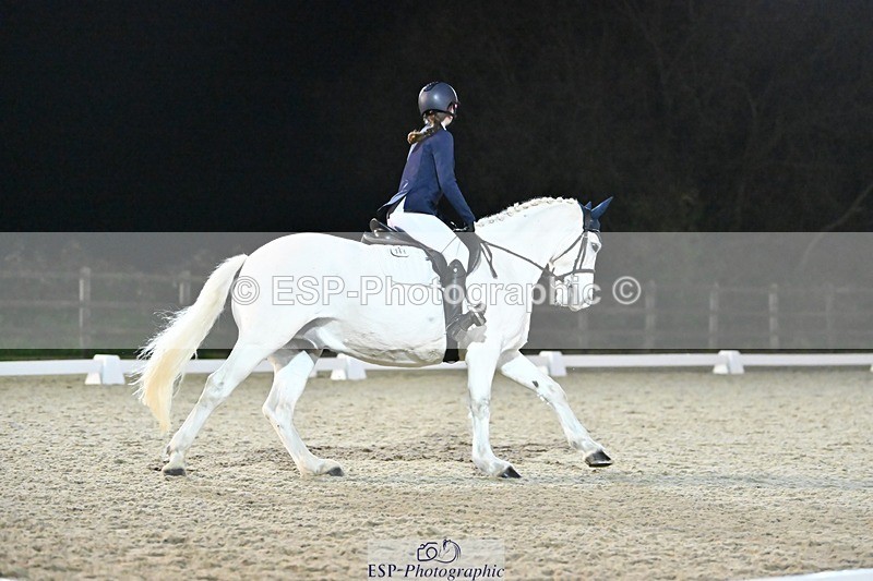 241103-173306-03567 - Novice 1 - 16.18 to 17.50