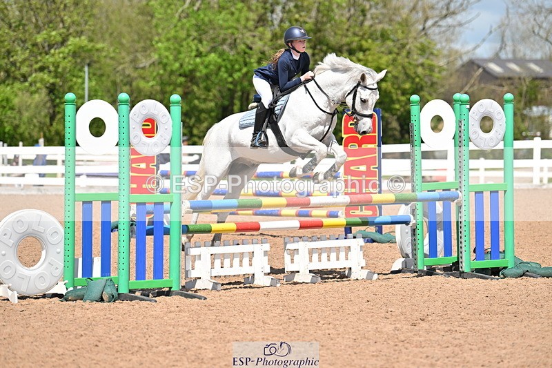 240504A-133437-01795 - Cls 18 & 19 Club & Schools 90cm