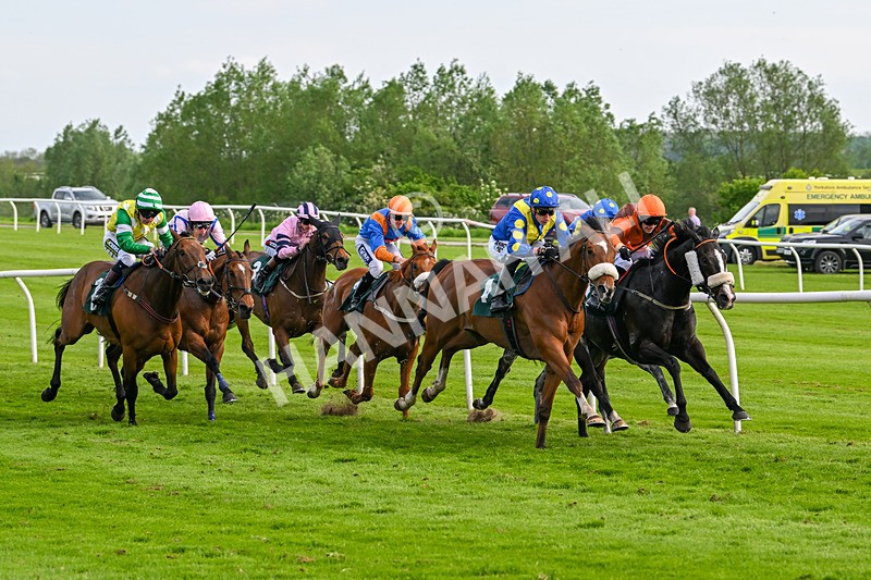 130524-Race 7-Hail Sezer-1063 - Race 7