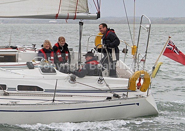 100501 STAR TREKKER IMG_6772jpg - Sailboats - monohull