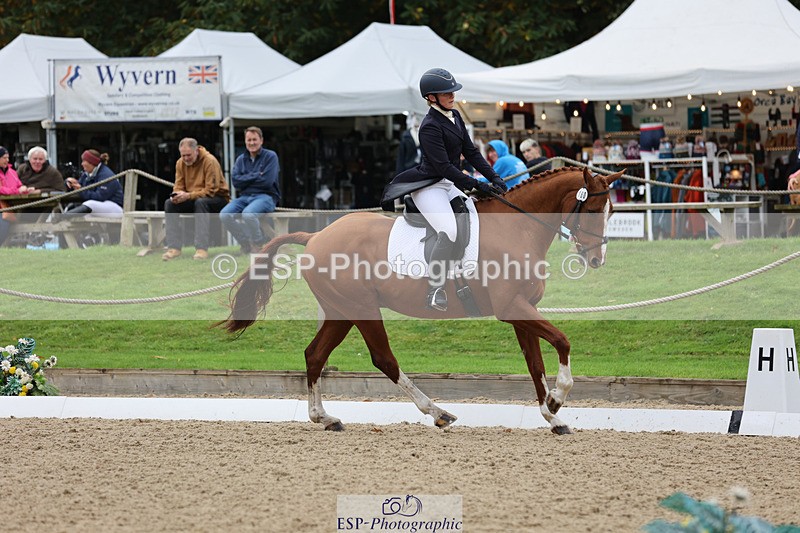 241024-141924-03820 - 160-Gaby.Bull-MILESTONE.GOLD